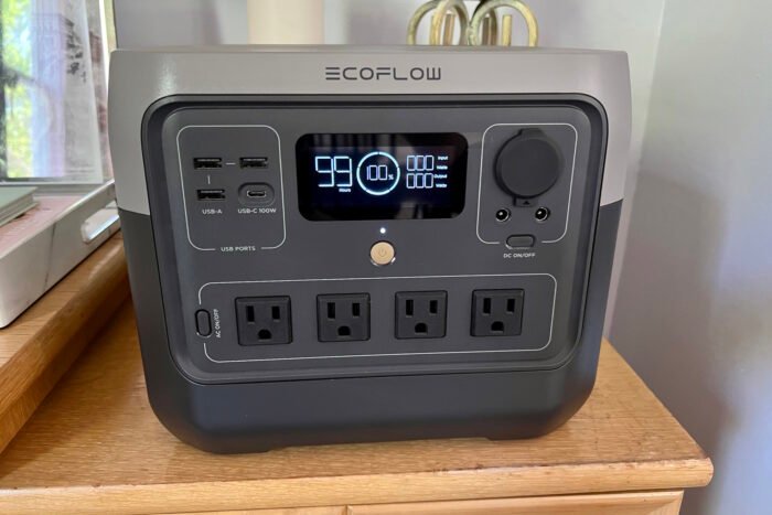 The ECOFLOW Portable Power Station RIVER 2