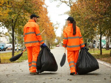 High-Paying Unskilled Jobs in England for International Applicants